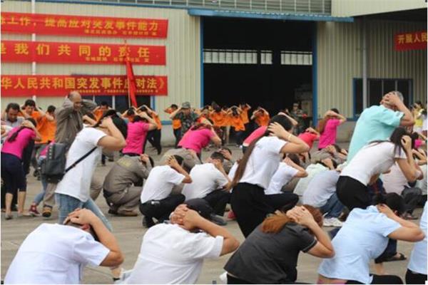 你知道地震發生時該如何逃生嗎？下面幾個方法讓你終生受益